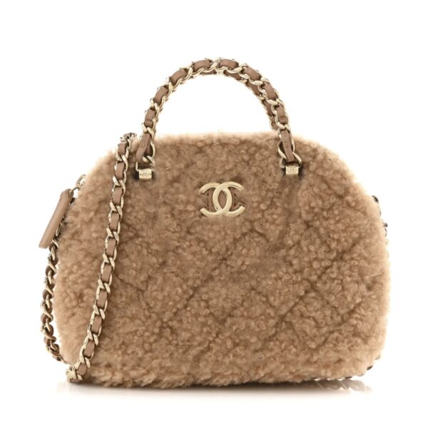 Shearling Quilted Shiny Coco Clutch With Chain Dark Beige