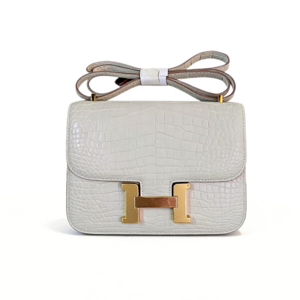 Hermès Constance 24 Craie Handbag Gold Hardware Crocodile Leather
