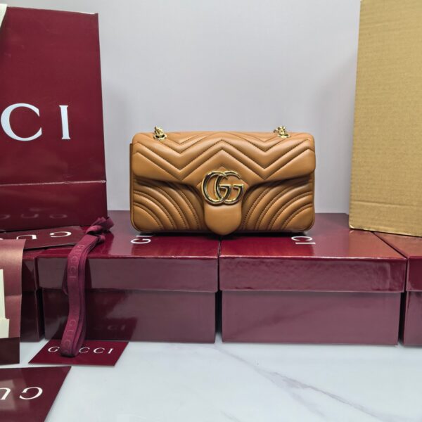GG Marmont Mini Shoulder Bag