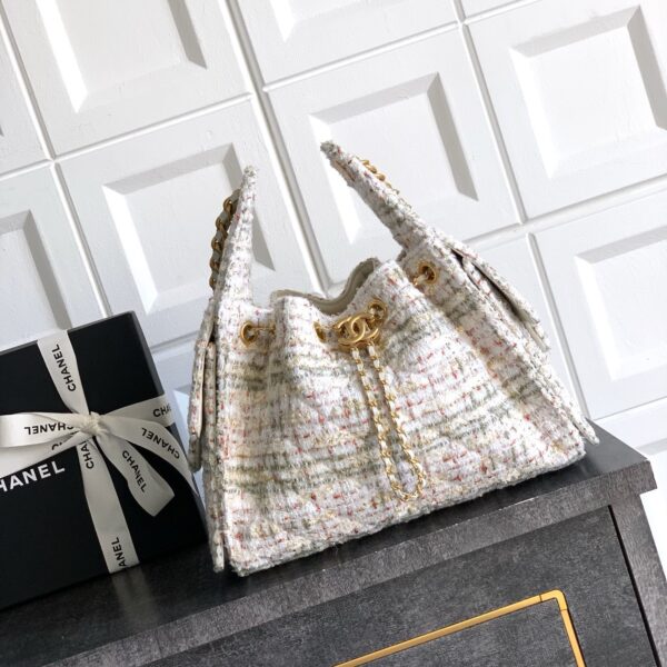 CHANEL 25 Mini Hobo Handbag